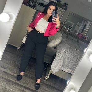 Meet your Posher, Yanci